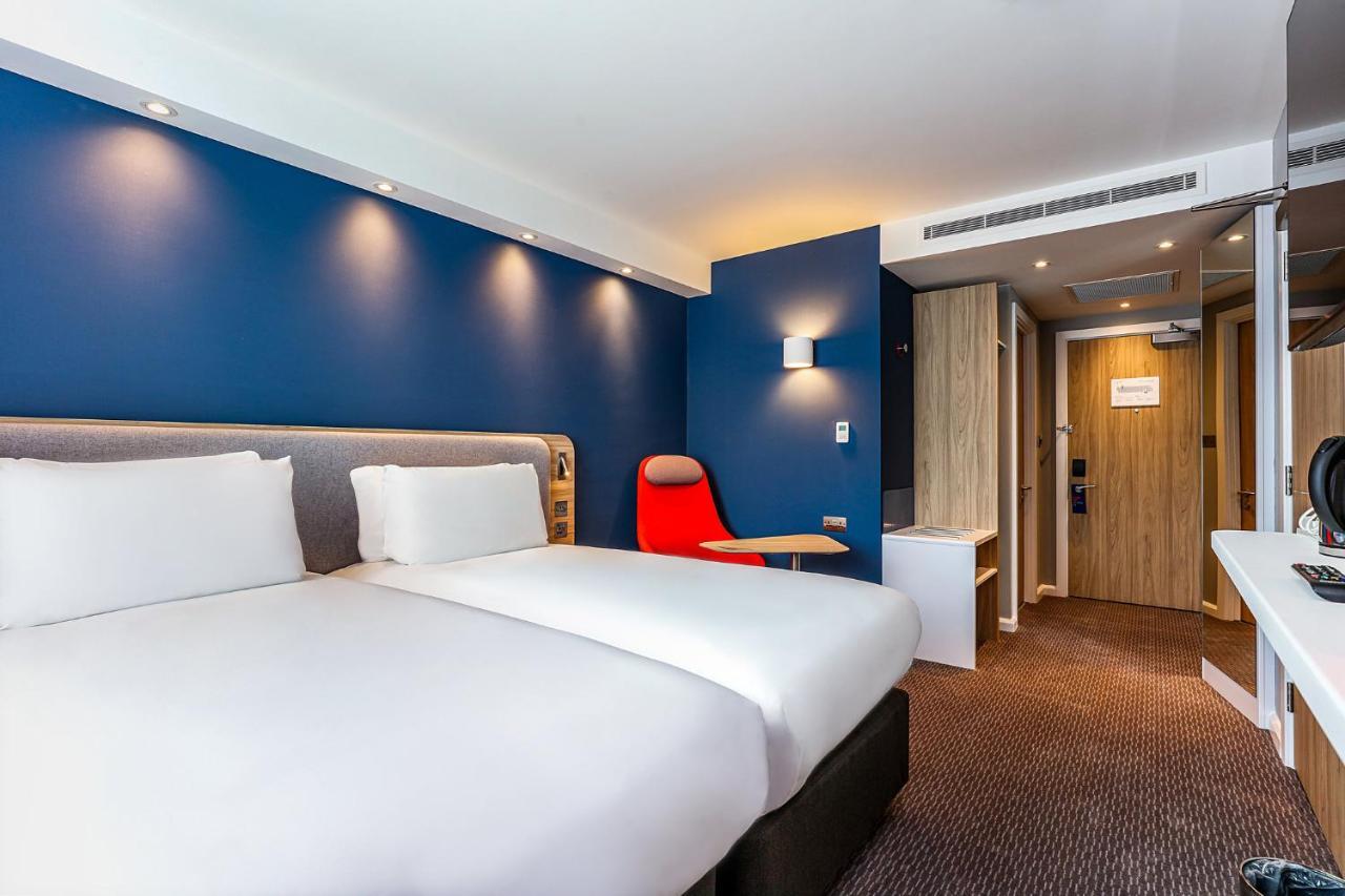 Holiday Inn Express - Marne-La-Vallee Val D'Europe By Ihg Bailly-Romainvilliers Esterno foto